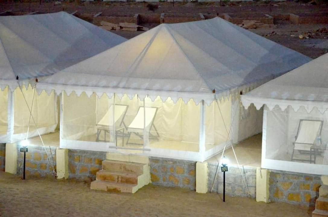 Kai Kabila Desert Camp Sām 外观 照片